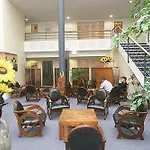 Ace Vendee Saint Hermine Otel 3*