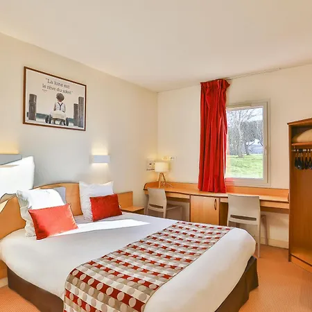 Ace Vendee Saint Hermine Hotel Sainte-Hermine