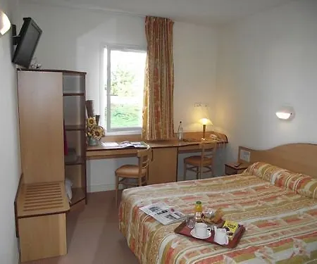 Ace Vendee Saint Hermine Hotel Sainte-Hermine