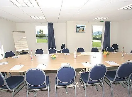 酒店 Ace Vendee Saint Hermine 圣埃米娜