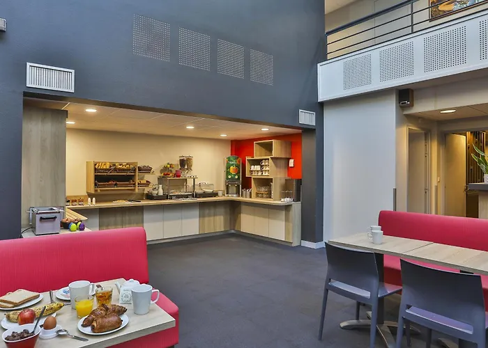 Ace Vendee Saint Hermine Hotel