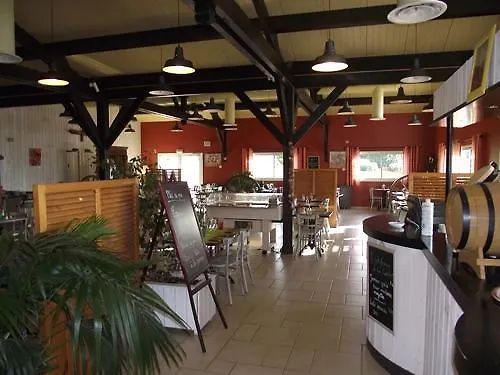 Ace Vendee Saint Hermine 3*